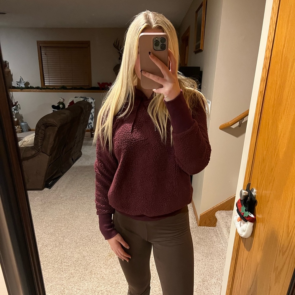 Puma fuzzy sweatshirt